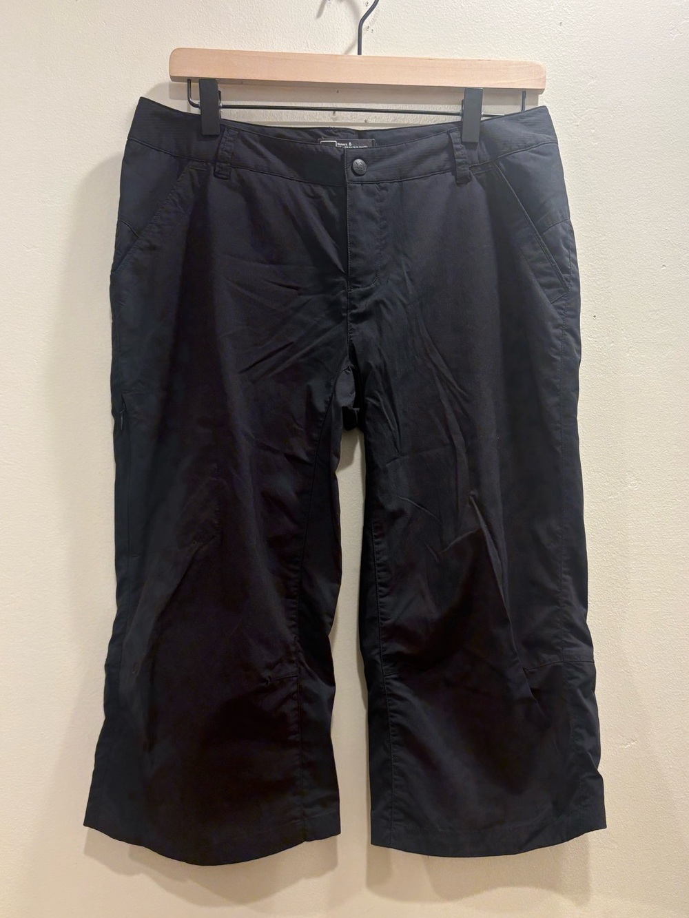 REI Women’s Size 6 Black Stretch Hiking Capri Pants Quick Dry